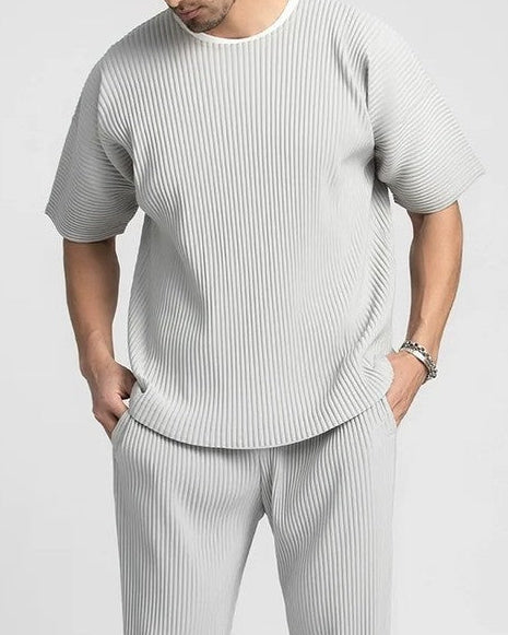 Albert Men's Relaxed Pleated Knit Tee