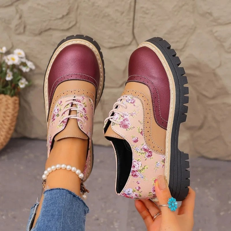 Daphne Women's Floral Wingtip Oxford Shoes