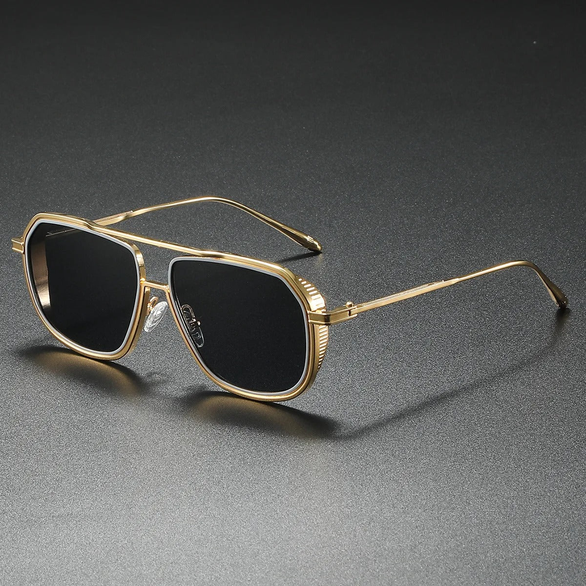 Maxim Classic Pilot Sunglasses