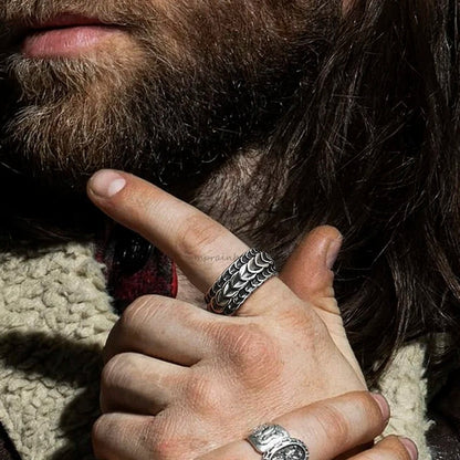 Draven Sculpted Chain Ring