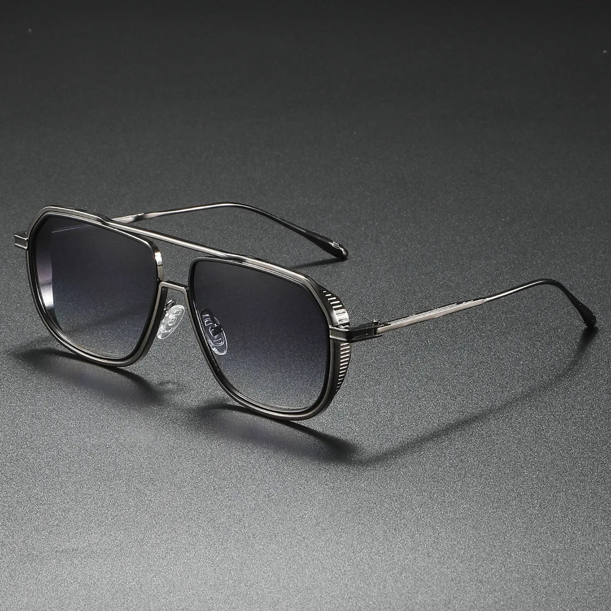 Maxim Classic Pilot Sunglasses