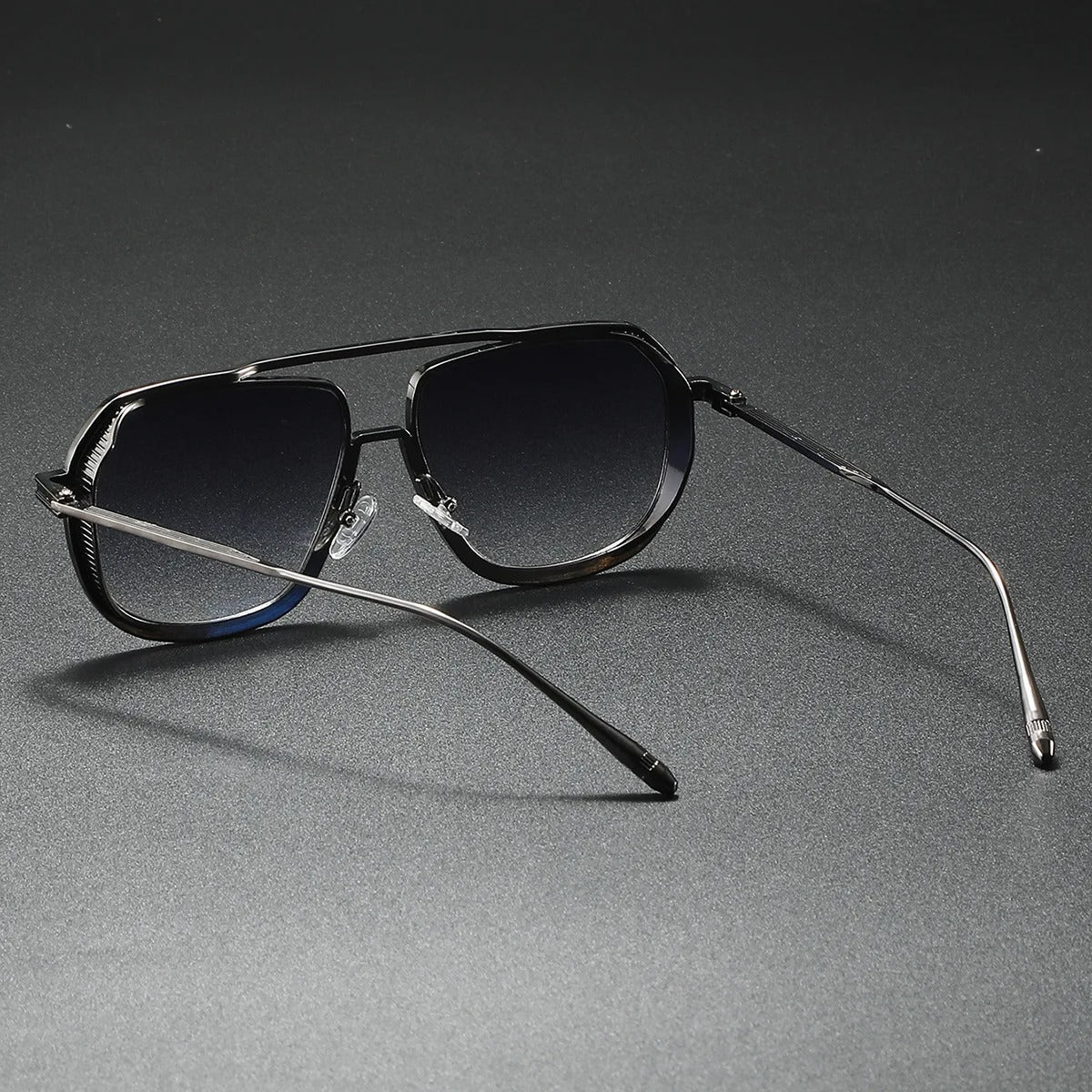 Maxim Classic Pilot Sunglasses