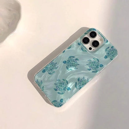 Maris Glossy Wave Print Phone Case