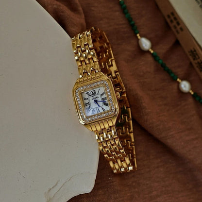 Marisse Elegant Square Bracelet Watch